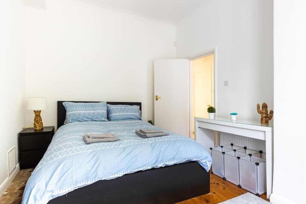 Apartament Lovely Garden Flat In Londra
