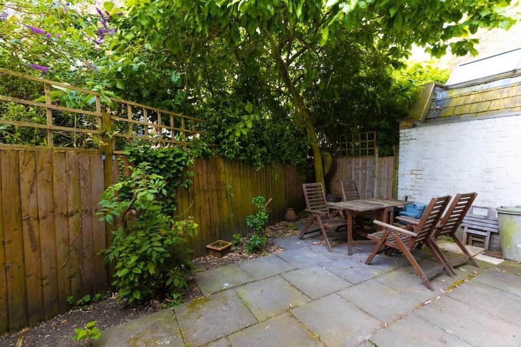 Apartament Lovely Garden Flat In